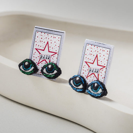 IMAGINE / Gold Me Eye Studs