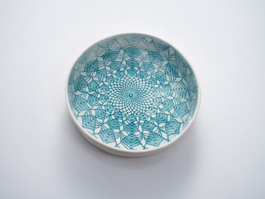 Granma’s _ round medium plate/platter - Μεσαίο στρογγυλό κεραμικό πιάτο/πιατέλα