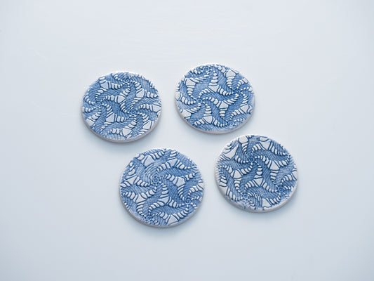 Granma’s coasters set of four - Σετ τεσσάρων στρογγυλών κεραμικών σουβέρ