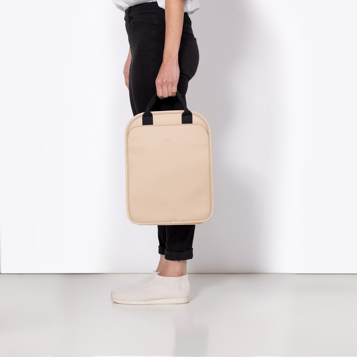 Alison Mini Lotus Light Almond