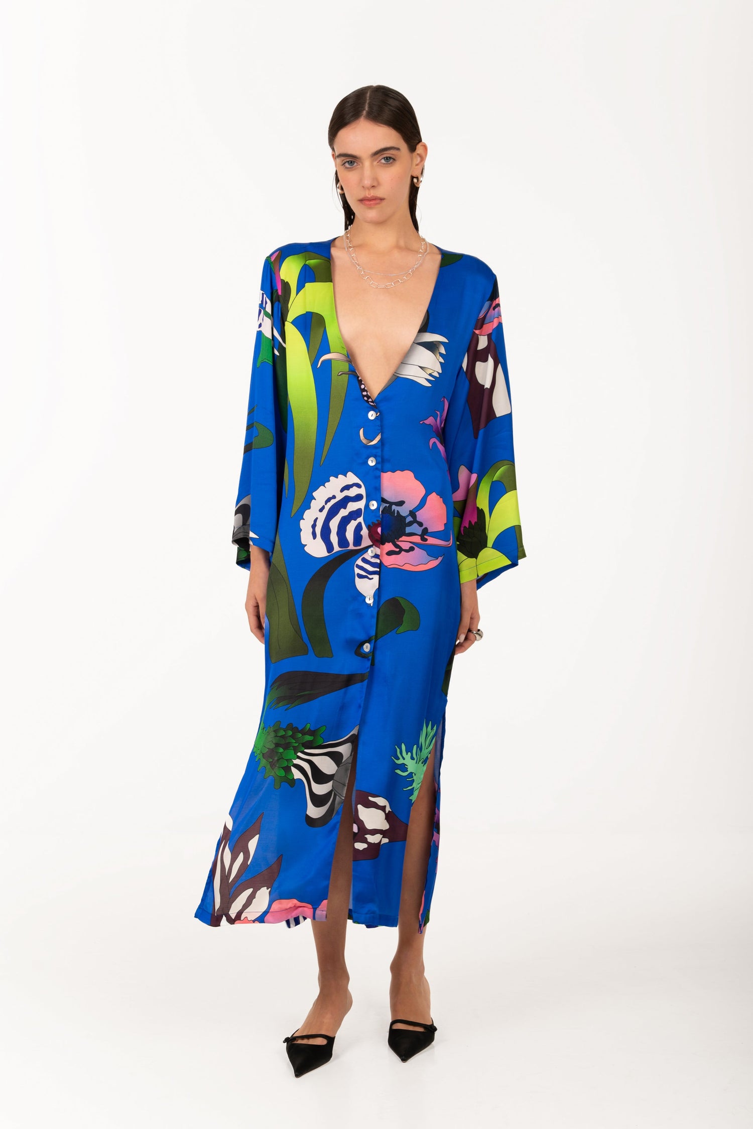 READY TO WEAR