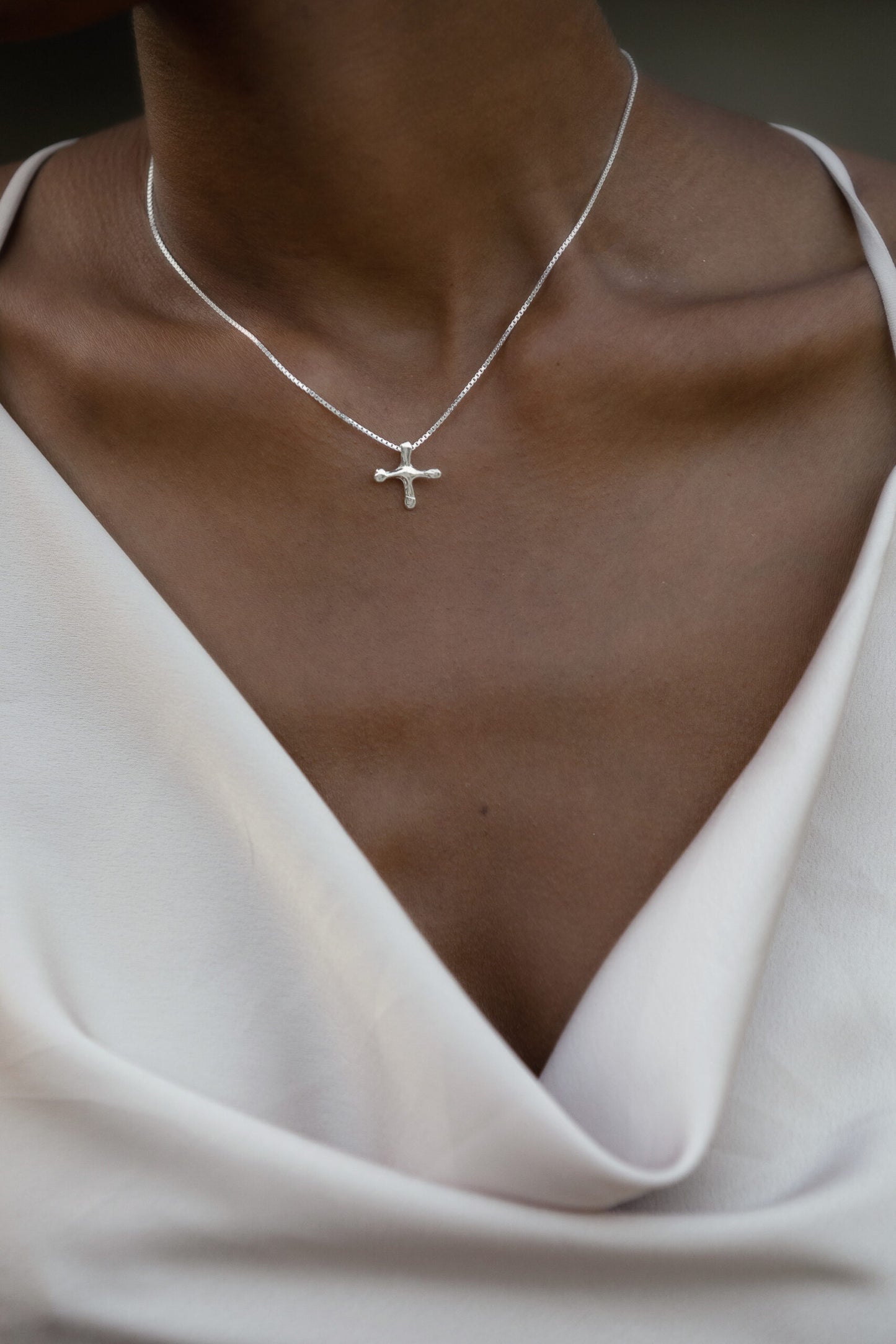 ANIW - Pisti necklace