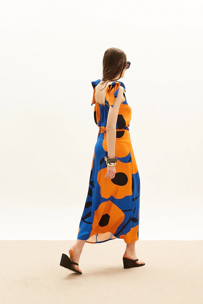 The Wrap Skirt – Blume