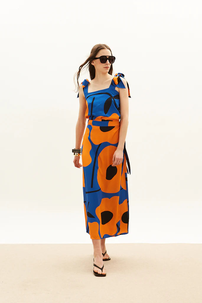 The Wrap Skirt – Blume