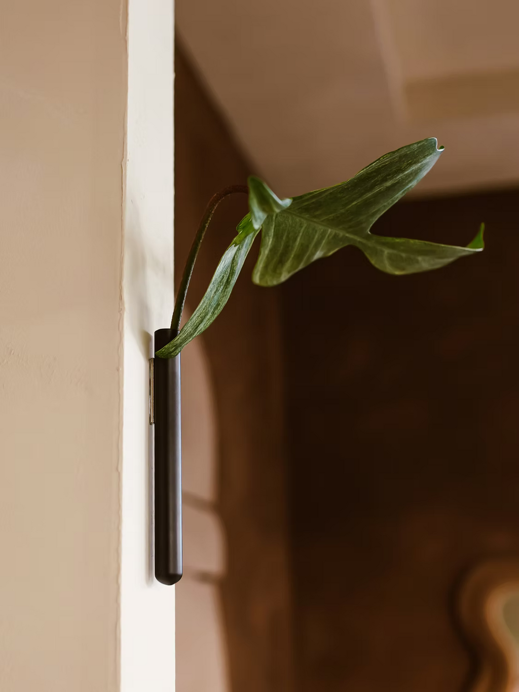 Walleaf Vase (1-pack)