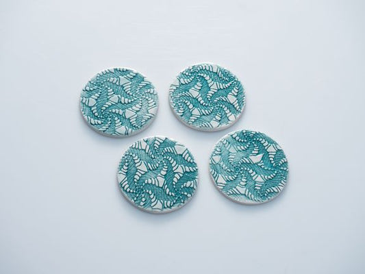 Granma’s coasters set of four - Σετ τεσσάρων στρογγυλών κεραμικών σουβέρ
