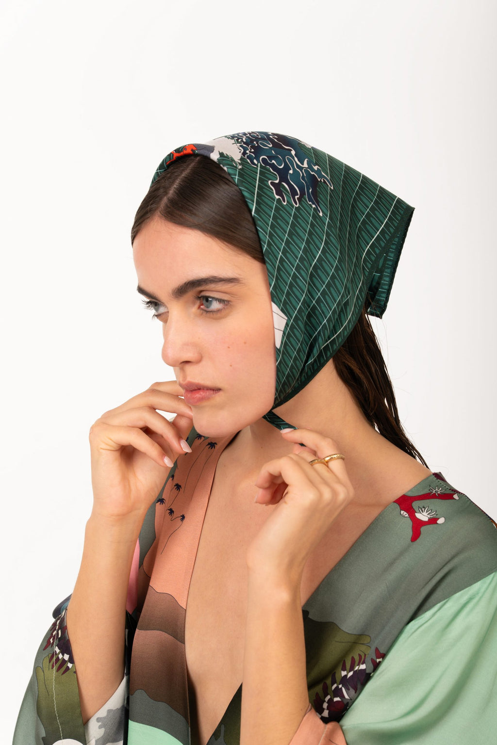 AENAO Silk Scarf | Urban Seased