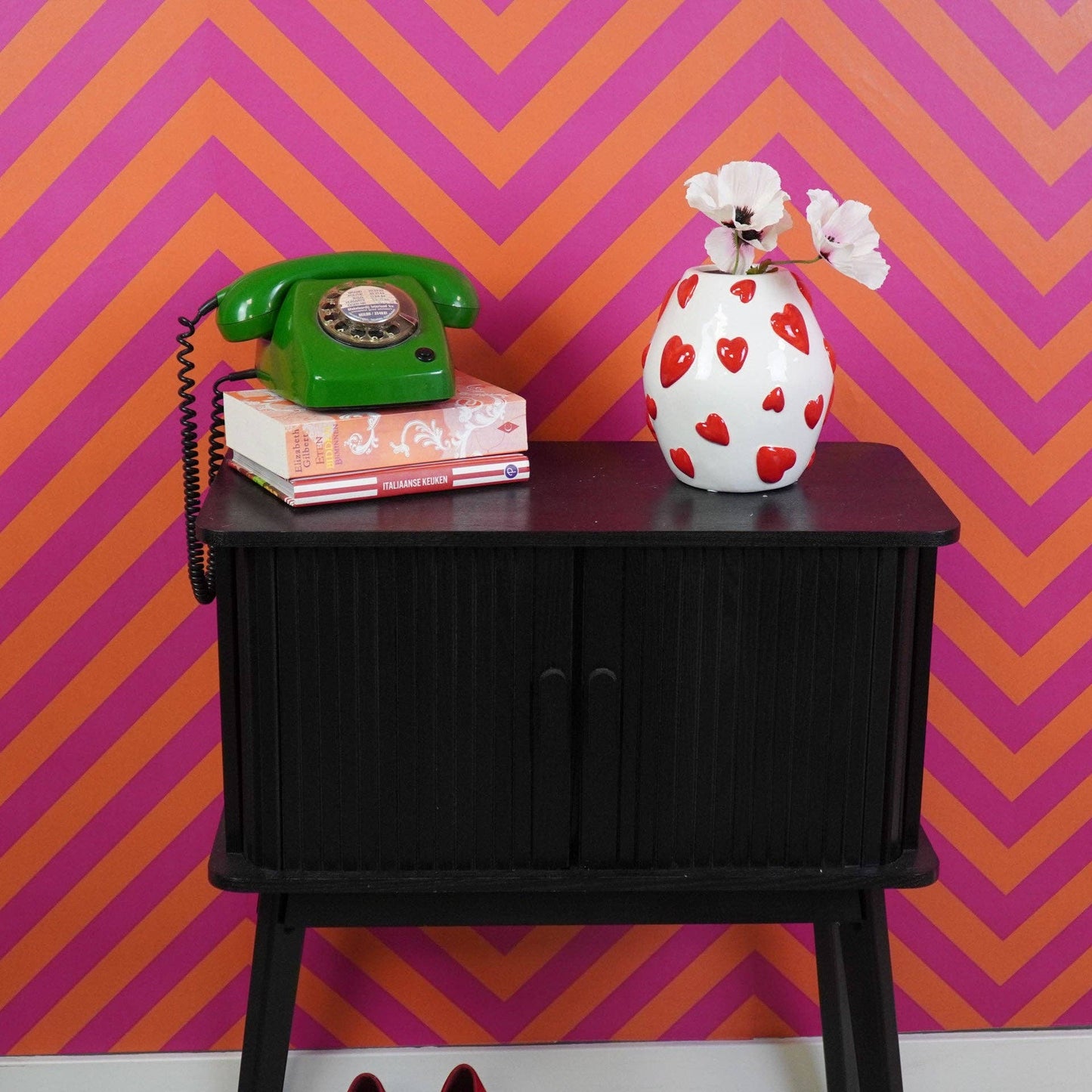 Vase - Flower Vase Hearts -White/Red - 16x16x17,5cm