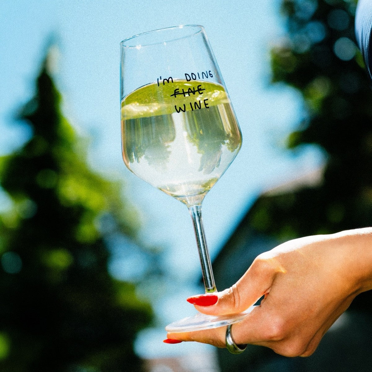 "I'm Doing Wine" Wine Glass by Johanna Schwarzer X Selekkt