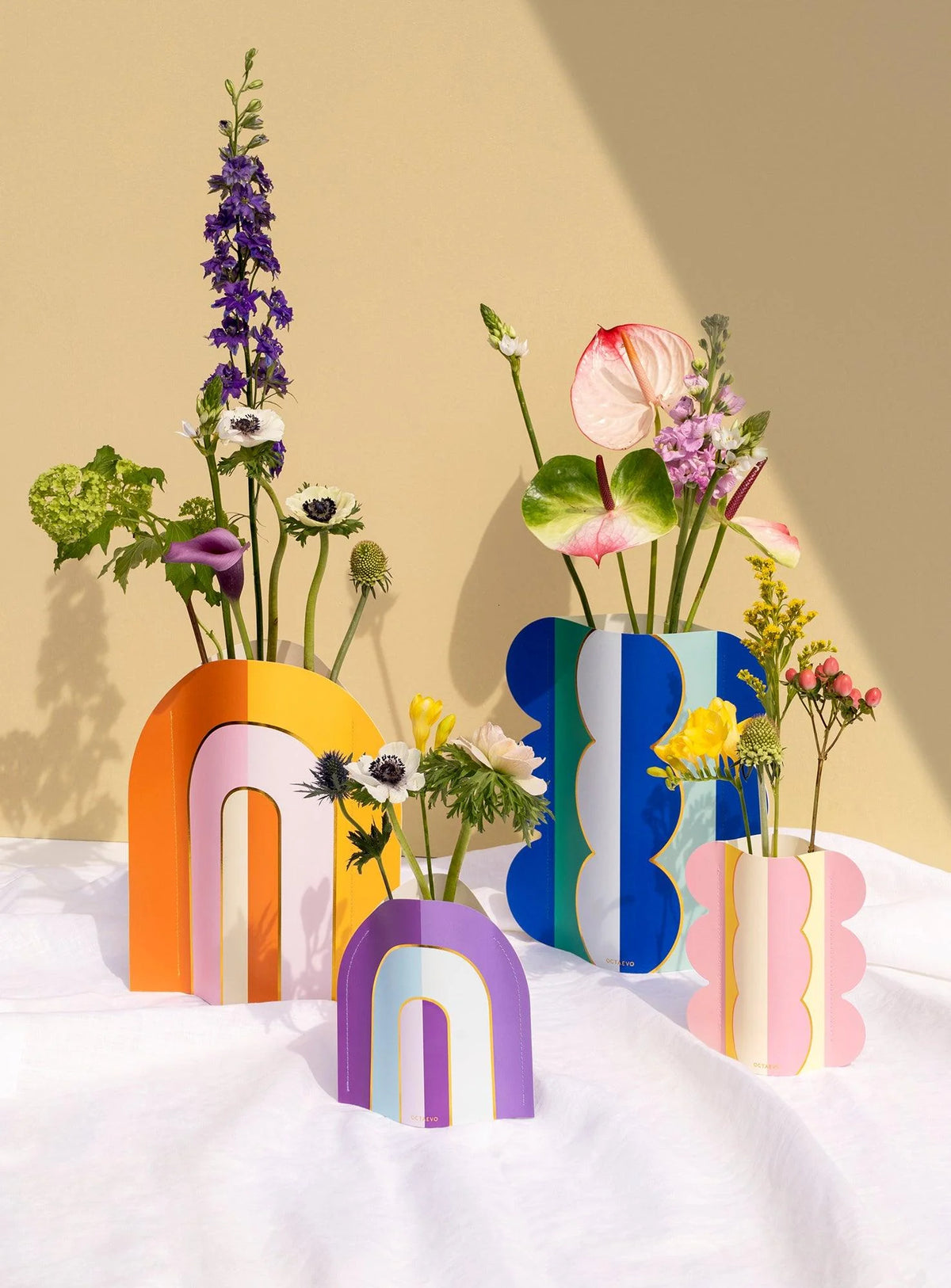 Riviera Wave Paper Vase