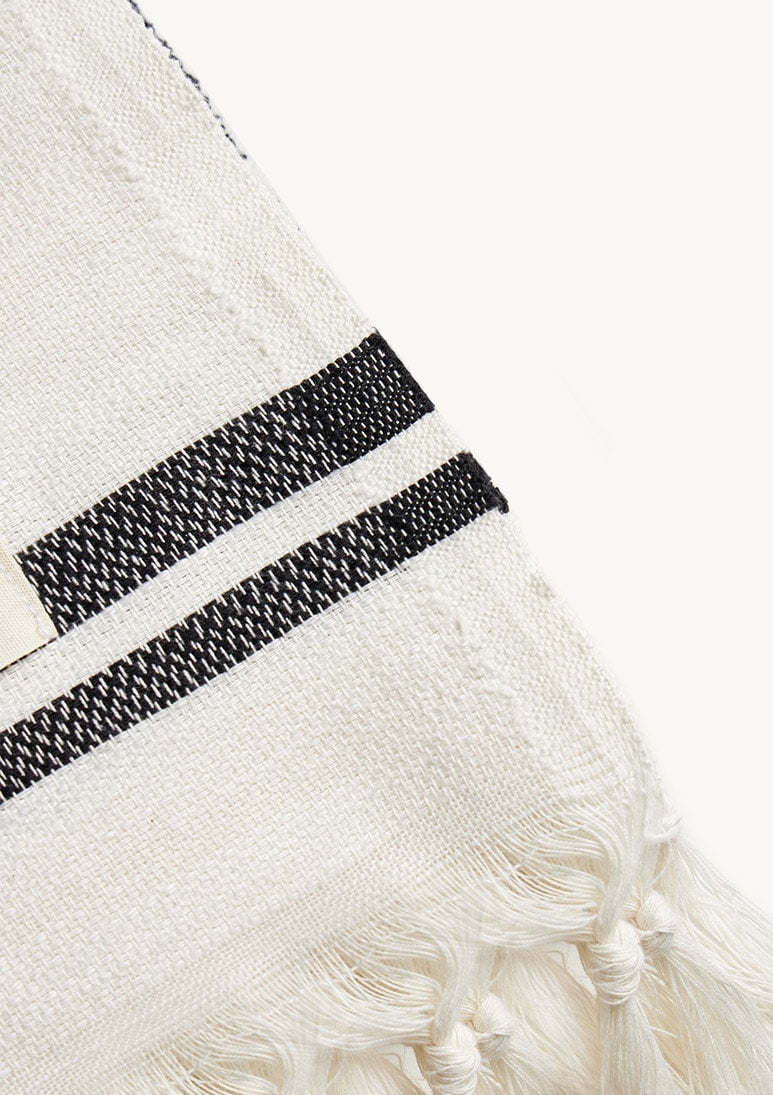 Salentina Tencel Towel – Black