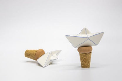 Ceramic bottle cork – little boat | Κεραμικό πώμα κρασιού - Καραβάκι